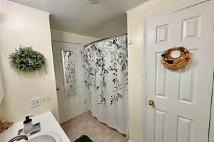 14 Forest Ave, East Millinocket, ME 04430 - Photo 17