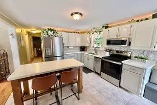 14 Forest Ave, East Millinocket, ME 04430 - Photo 7