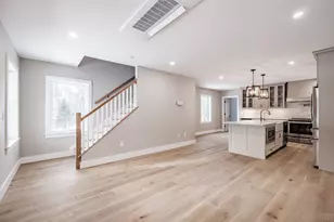 18 Fairway Commons Dr, Gorham, ME 04038 - Photo 9