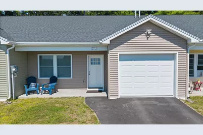 27 Village Circle #2, Augusta, ME 04330 - Photo 3
