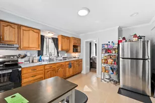 71 Green St, Biddeford, ME 04005 - Photo 7