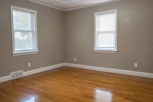2 Hallowell St, Winslow, ME 04901 - Photo 11