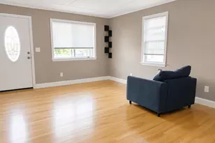 2 Hallowell St, Winslow, ME 04901 - Photo 7