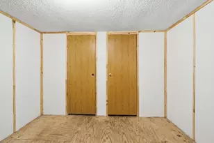 734 E Andover Rd, Andover, ME 04216 - Photo 23