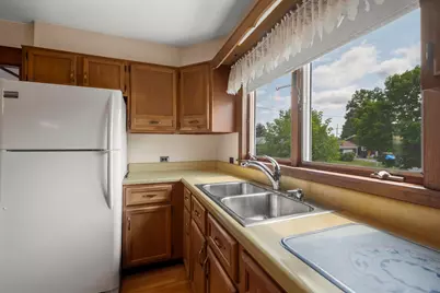 9 Nash Street, Lewiston, ME 04240 - Photo 25
