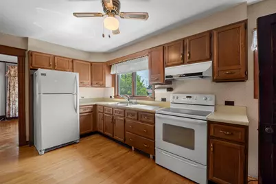 9 Nash Street, Lewiston, ME 04240 - Photo 15
