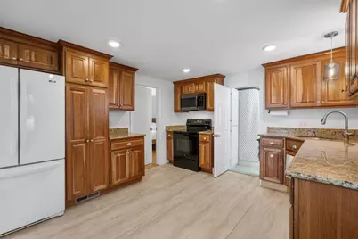 28 Boston Avenue, Lewiston, ME 04240 - Photo 7