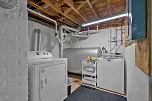 28 Boston Ave, Lewiston, ME 04240 - Photo 27