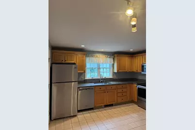 8 Fairway Drive, Scarborough, ME 04074 - Photo 11