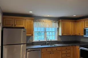 8 Fairway Dr, Scarborough, ME 04074 - Photo 11