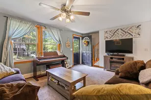 135 Fairview Dr, Waterboro, ME 04061 - Photo 5