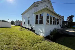 151 Rideout St, Waterville, ME 04901 - Photo 3