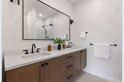 58 Cumberland Avenue #5, Portland, ME 04101 - Photo 19