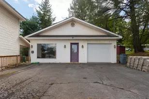 163 Main St, Madawaska, ME 04756 - Photo 3