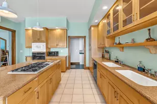1197 Bay Rd, Brooklin, ME 04616 - Photo 19