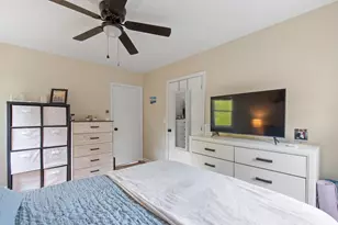 221 Longfellow St, Westbrook, ME 04092 - Photo 11