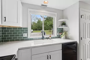129 Portland Ave, Old Orchard Beach, ME 04064 - Photo 7