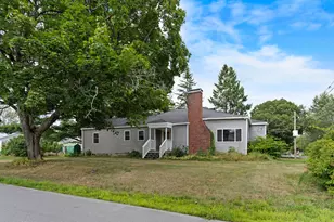 47 Fairfax St, Bangor, ME 04401 - Photo 1