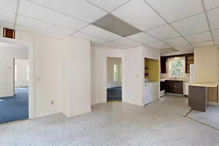 203 Summer St, Auburn, ME 04210 - Photo 25