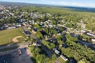 292 Hill St, Biddeford, ME 04005 - Photo 47