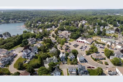 37 McKown Street, Boothbay Harbor, ME 04538 - Photo 13