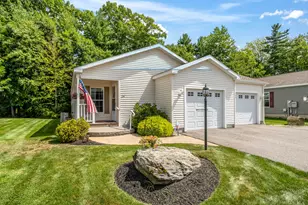 24 Caslyn Dr, Eliot, ME 03903 - Photo 1