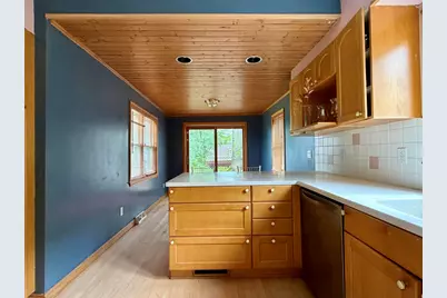 128 Fraser Avenue, Madawaska, ME 04756 - Photo 17