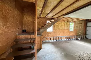 128 Fraser Ave, Madawaska, ME 04756 - Photo 13