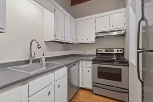 99 Silver St, Portland, ME 04101 - Photo 9