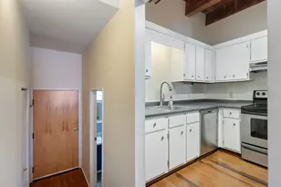 99 Silver St, Portland, ME 04101 - Photo 7