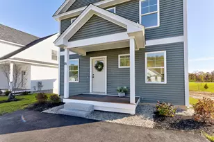 18 Feldspar Ln, Cumberland, ME 04021 - Photo 1