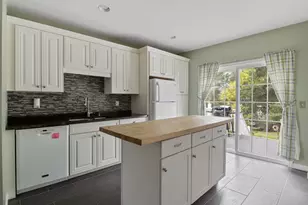 21 Belfort St, Portland, ME 04103 - Photo 17
