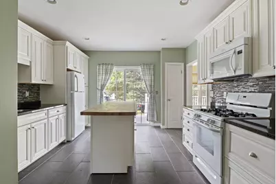21 Belfort Street, Portland, ME 04103 - Photo 15
