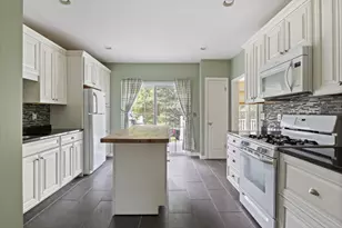21 Belfort St, Portland, ME 04103 - Photo 15