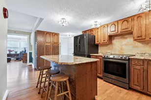 2 Roberts Ln, Cape Elizabeth, ME 04107 - Photo 11