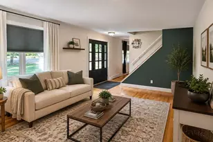 9 Pine Grove Ave, Glenburn, ME 04401 - Photo 11