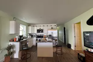 25 Village Cir, Augusta, ME 04330 - Photo 15