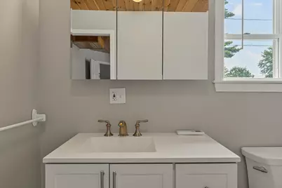 10 Oceanside Avenue W, York, ME 03909 - Photo 15