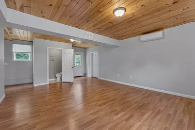 10 Oceanside Avenue W, York, ME 03909 - Photo 7