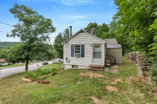 15 Peter Blvd, Lewiston, ME 04240 - Photo 5