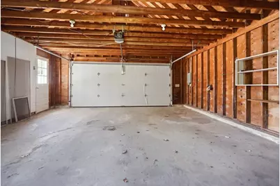 17 Bonnallie Avenue, Lewiston, ME 04240 - Photo 47