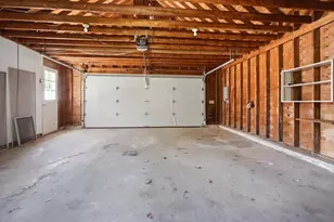 17 Bonnallie Ave, Lewiston, ME 04240 - Photo 47