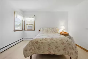 17 Bonnallie Ave, Lewiston, ME 04240 - Photo 25