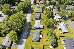 17 Bonnallie Ave, Lewiston, ME 04240 - Photo 51