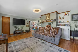 517 N Main St, Pittsfield, ME 04967 - Photo 5