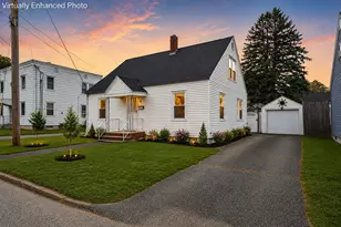 80 Fairlawn Ave, Lewiston, ME 04240 - Photo 3