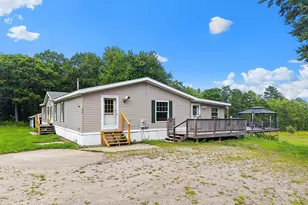 276 Violet Ln, Waldoboro, ME 04572 - Photo 1