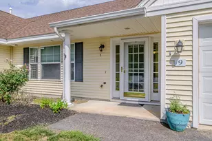 9 Macintosh Ln, Old Orchard Beach, ME 04064 - Photo 3