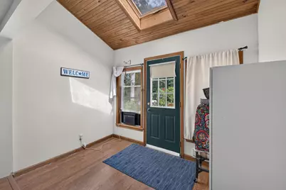 4 Ivy Avenue, Old Orchard Beach, ME 04064 - Photo 15