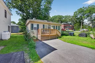 4 Ivy Ave, Old Orchard Beach, ME 04064 - Photo 3